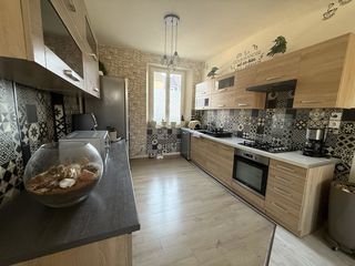  Immeuble � vendre 152 m�