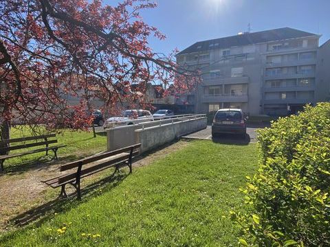   Appartement 1 pi�ce Appartement - 1 pi�ce(s) - 27 m�