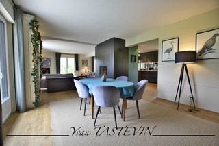  Maison � vendre 9 pi�ces 233 m�