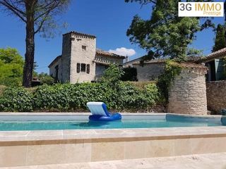  Maison � vendre 9 pi�ces 252 m�