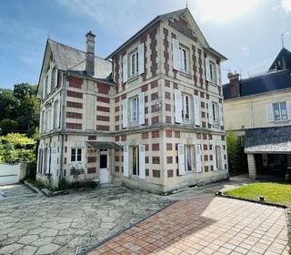  Maison � vendre 12 pi�ces 220 m�