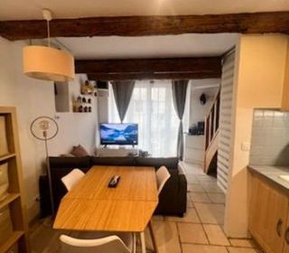  Maison � louer 2 pi�ces 32 m� Mirabeau