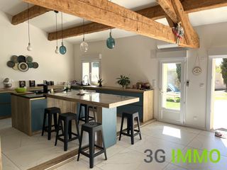  Maison � vendre 9 pi�ces 244 m�