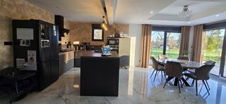  Maison � vendre 7 pi�ces 150 m�