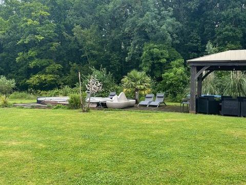 Vente murs pro  &agrave; Breuillet 1100000 91650 Breuillet