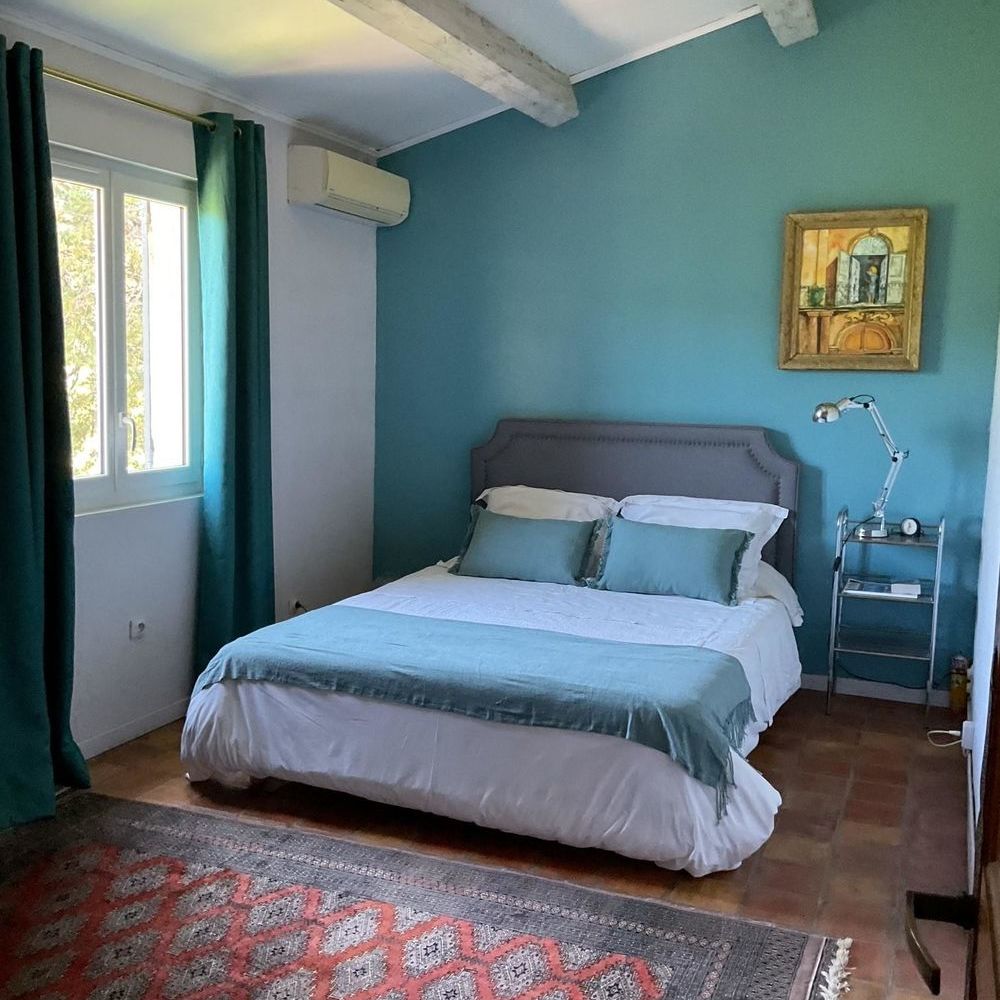 � vendre  Maison �guilles (13510)