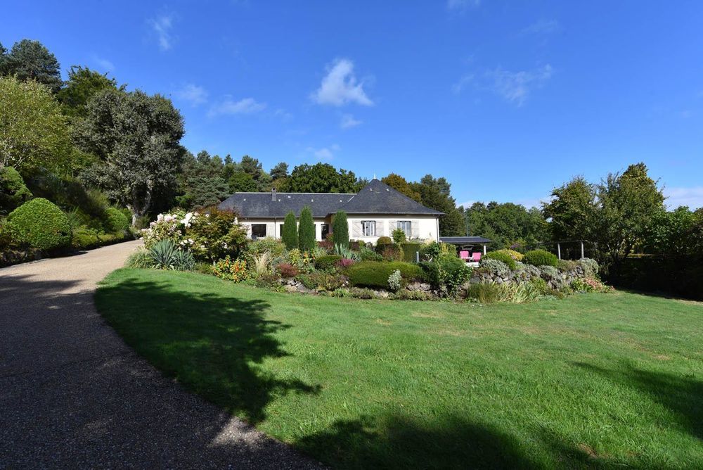 � vendre  Maison Orcines (63870)