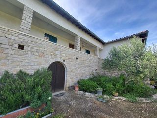  Maison � vendre 7 pi�ces 200 m�