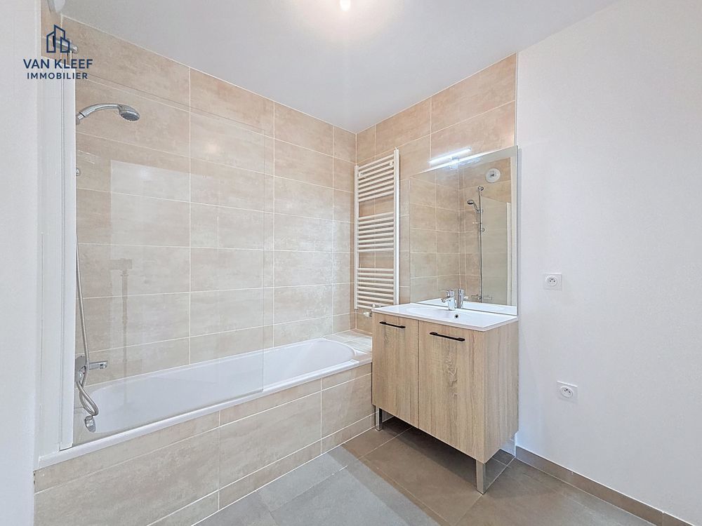 � vendre  Appartement Divonne-les-Bains (01220)