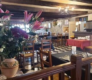  Immeuble � vendre 15 + pi�ces 270 m�