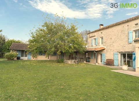  Maison en pierre 11 pi�ces Maison - 11 pi�ce(s) - 210 m�