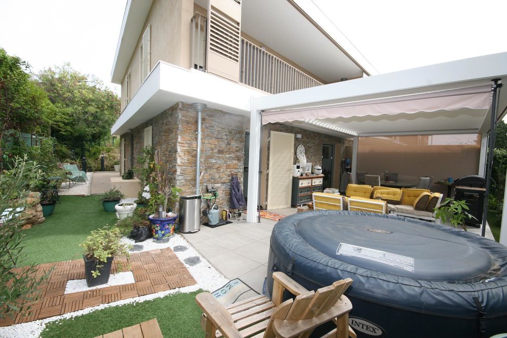 � vendre  Appartement Les Issambres (83380)