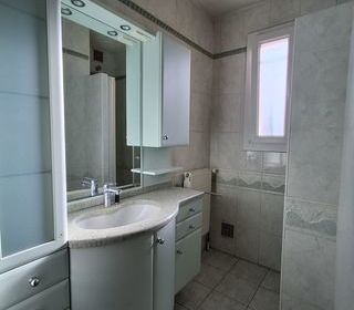  Immeuble � vendre 12 pi�ces 230 m�