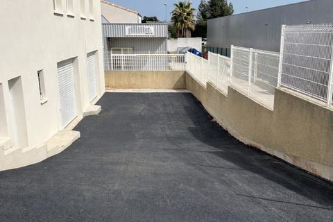 Location pro Divers services &agrave; Castries 470 34160 Castries