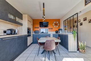  Maison � vendre 7 pi�ces 150 m�