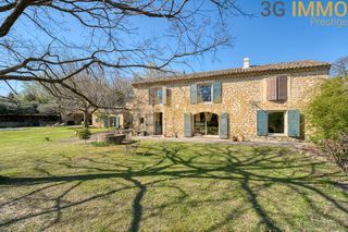  Maison � vendre 9 pi�ces 237 m�