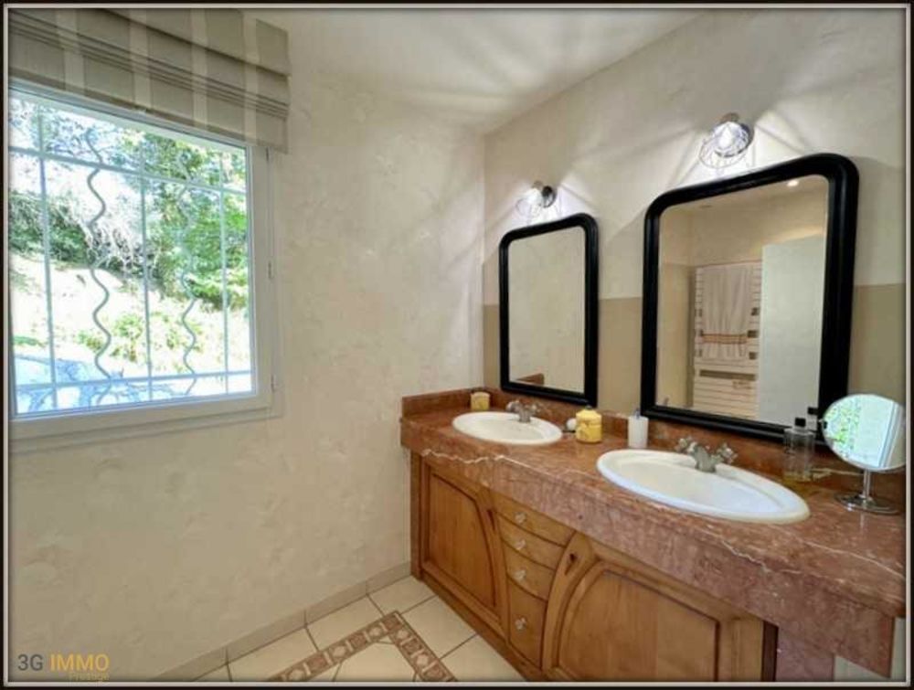 � vendre  Maison Lescar (64230)