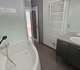  Appartement � vendre 4 pi�ces 96 m�