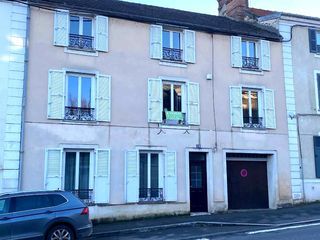  Maison � vendre 8 pi�ces 195 m�