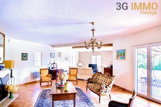  Maison � vendre 6 pi�ces 245 m�