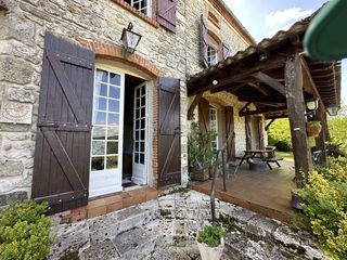  Maison � vendre 6 pi�ces 201 m�