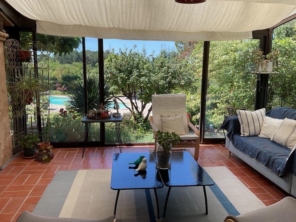 � vendre  Maison �guilles (13510)