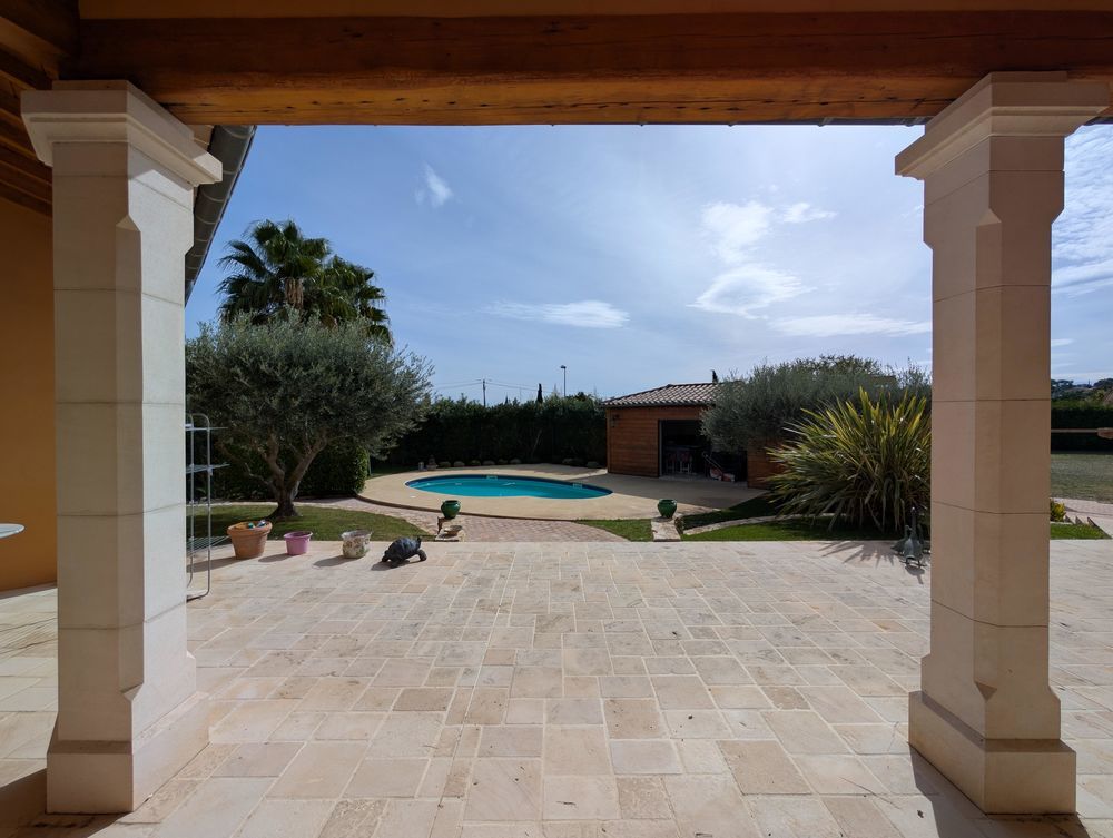 � vendre  Maison P�zenas (34120)