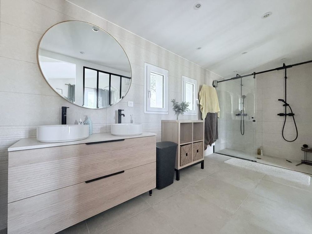 � vendre  Maison Robion (84440)