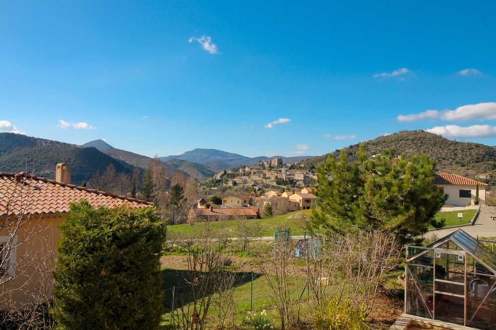 � vendre  Maison Montbrun-les-Bains (26570)