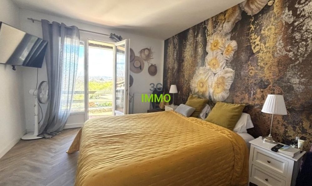 � vendre  Maison Uz�s (30700)