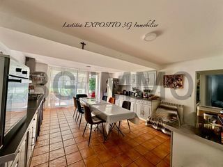  Maison � vendre 9 pi�ces 220 m�