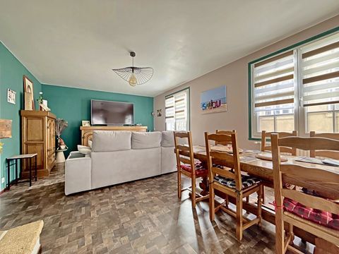   Maison 7 pi�ces Maison - 7 pi�ce(s) - 133 m�