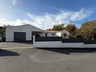  Maison � vendre 7 pi�ces 245 m�