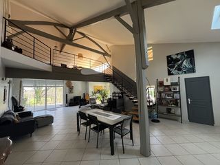  Maison � vendre 5 pi�ces 259 m�