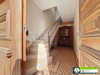  Maison � vendre 8 pi�ces 234 m�