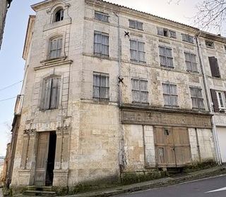  Maison � vendre 10 pi�ces 240 m�