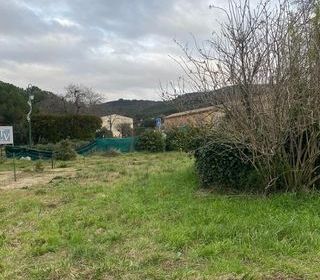  Terrain � vendre 700 m�