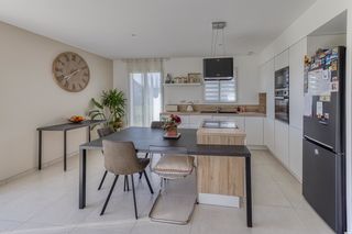  Maison � vendre 4 pi�ces 77 m�