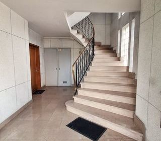  Immeuble � vendre 12 pi�ces 230 m�