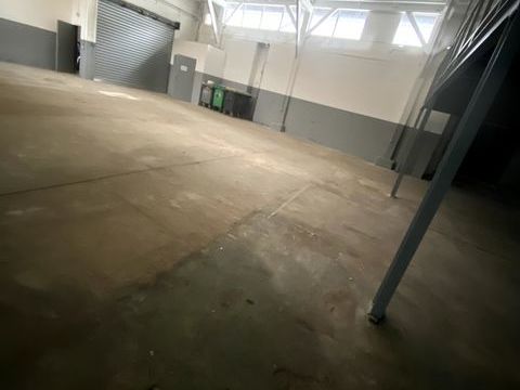 Vente murs pro  &agrave; Corbeil-essonnes 780000 91100 Corbeil-essonnes