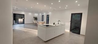  Maison � vendre 6 pi�ces 175 m�