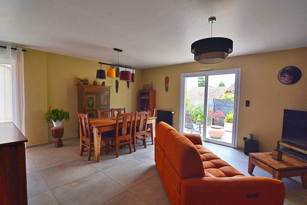 � vendre  Maison Saint-Cyr-sur-Mer (83270)