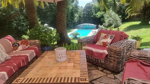   Villa 7 pi�ces Maison - 7 pi�ce(s) - 263 m�