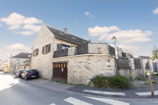  Immeuble � vendre 10 pi�ces 140 m�