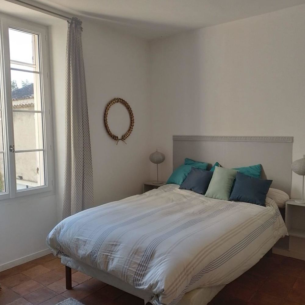 � vendre  Propri�t�/ch�teau Orange (84100)