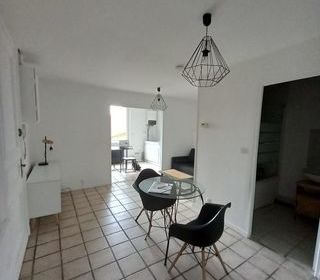  Immeuble � vendre 12 pi�ces 320 m�