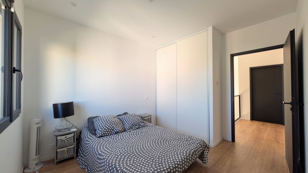 � vendre  Maison P�zenas (34120)