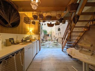  Maison � vendre 9 pi�ces 319 m�