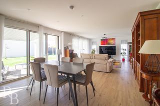  Maison � vendre 5 pi�ces 156 m�