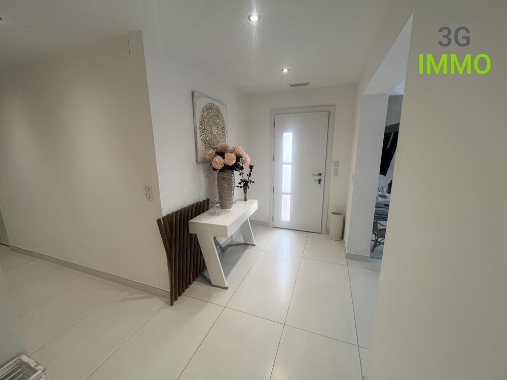 � vendre  Maison P�zenas (34120)